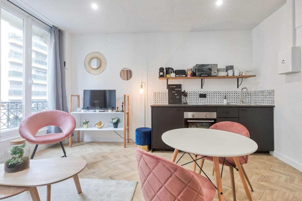 Appartement Cosy Proche Arc De Triomphe - 4P Parigi Esterno foto