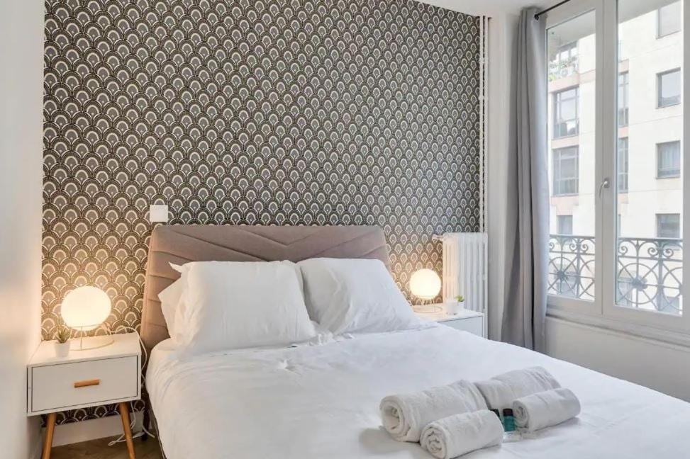 Appartement Cosy Proche Arc De Triomphe - 4P Parigi Esterno foto